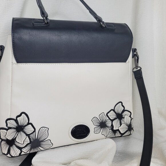 Our Universe Star Wars Darth Vader Sketch Handbag - BoxLunch Exclusive - Picture 4 of 5